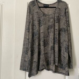 Love Peace World Black Top